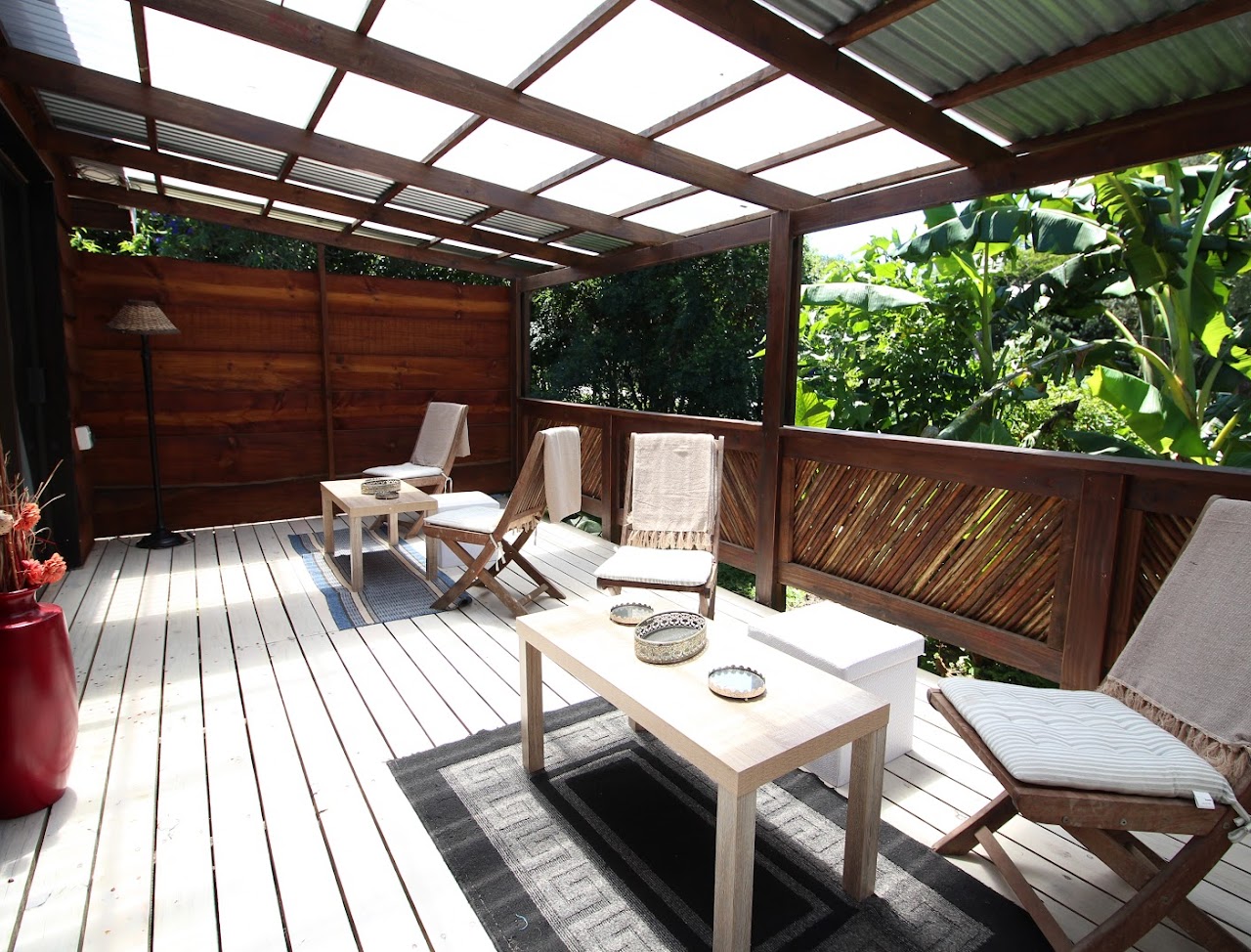 Kamassie garden room with en-suite bathroom in Tsitsikamma